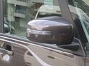 ウインカー付き電動格納式ドアミラー装備してます。対向車には認知され易く、安全につながりますね。