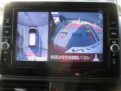 ������鸫�������Ƥ��뤫�Τ褦����֤Ǥ��륢�饦��ɥӥ塼��˥������ָ�����������֤���Ω���ޤ��� 5