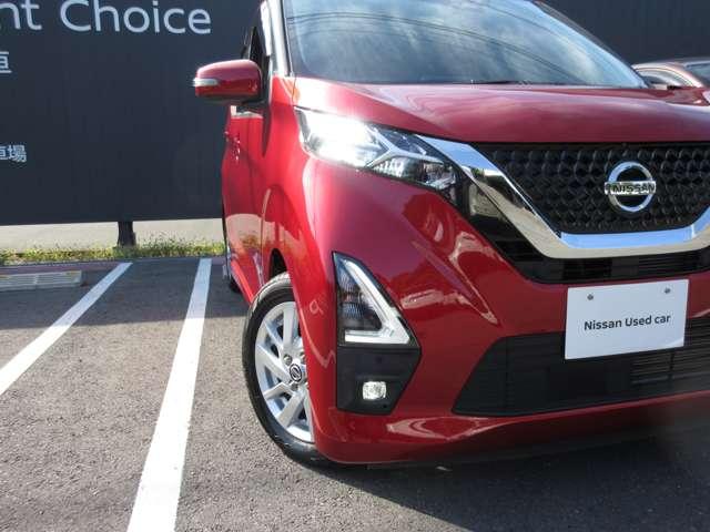 デイズ ６６０　ハイウェイスターＸ　メモリーナビ（ＭＭ３２０Ｄ－Ｌ）ＴＶ・Ｂｌｕｅｔｏｏｔｈ・バ　ブレーキサポート　ＬＥＤ　ドライブレコーダー　インテリジェントキー　ＥＴＣ　レーンキープ　バックカメラ　ナビＴＶ　アイドリングストップ　オートエアコン　デュアルエアバッグ　記録簿　アルミホイール（9枚目）