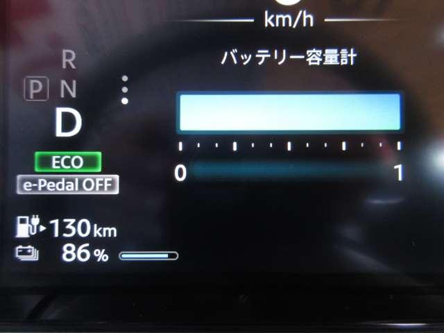 サクラ X 90周年記念車 メモリーナビ・TV・Bluetooth・DVD再生・ア LEDヘッドランプ 全方位M アルミホイール インテリジェントキー ETC ドライブレコーダー メモリーナビ 車線逸脱警報 エマージェンシブレーキ(6枚目)