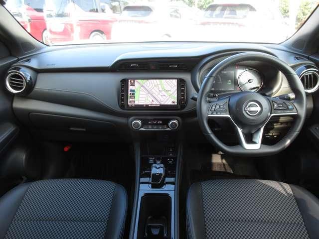 キックス 1.2 X FOUR (e-POWER) 4WD メモリーナビ(MM323D-L)・TV・アラウンドビ ナビTV LEDライト 踏み間違い防止 アラウンドビュ- ETC 車線逸脱警報 インテリキー バックモニター ワンオーナー オートエアコン 4WD アルミホイール メモリーナビ ドライブレコーダー(4枚目)