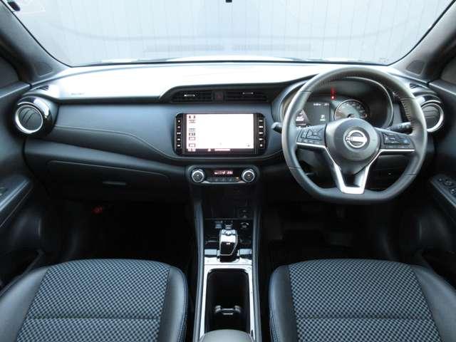 キックス 1.2 X FOUR (e-POWER) 4WD メモリーナビ・TV・アラウンドビューモニタ ナビTV LEDライト 踏み間違い防止 アラウンドビュ- 試乗車UP ETC 車線逸脱警報 インテリキー バックモニター ワンオーナー オートエアコン 4WD アルミホイール メモリーナビ 記録簿付き(4枚目)