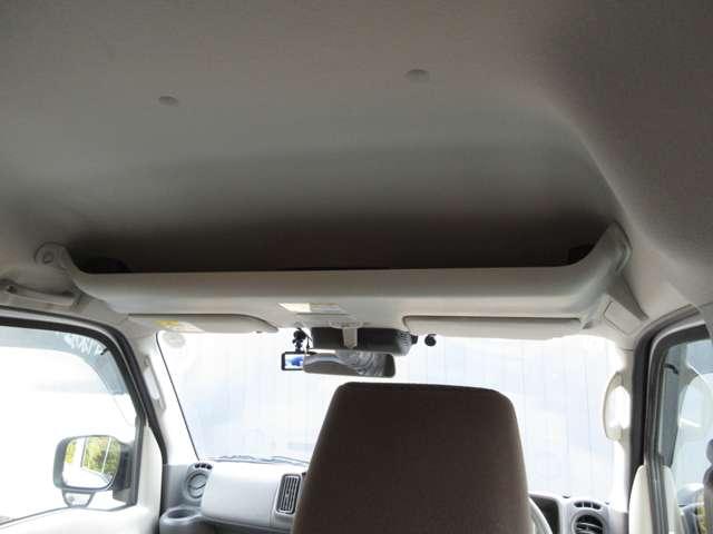 ＮＶ１００クリッパーバン ６６０　ＤＸ　ＧＬパッケージ　ハイルーフ　衝突軽減ブレーキ・踏み間違防止アシスト・　エマージェンシーＢ　パワーウィンド　ＥＴＣ付き　メンテナンスノート　キーレスエントリー　エアコン　ダブルエアバッグ　ワンオーナー　パワーステアリング　運転席エアバッグ　ＡＢＳ　アイドリンクストップ（8枚目）
