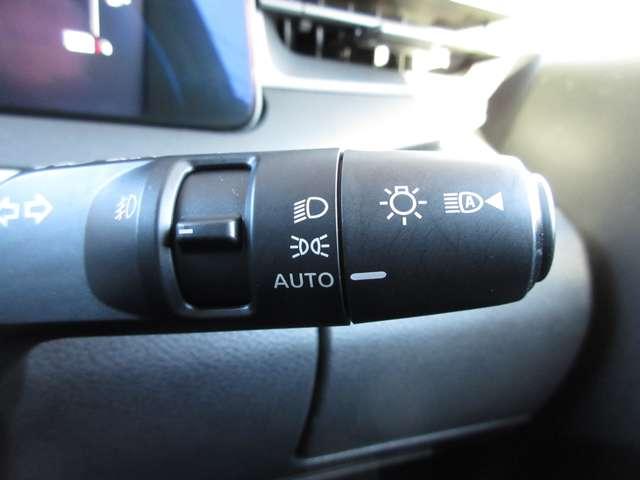 ノート １．２　Ｘ　ナビ（ＭＪ３２０Ｄ－Ｌ）Ｂｌｕｅｔｏｏｔｈ　リアカメラ　衝突被害軽減ブレ－キ　ＥＴＣ付　ＬＥＤヘッドライト　レーンアシスト　インテリジェントキー　ワンオーナー　ドラレコ　整備記録簿　ワンセグＴＶ　ＴＶナビ　サイドカーテンエアバック　メモリーナビ（15枚目）