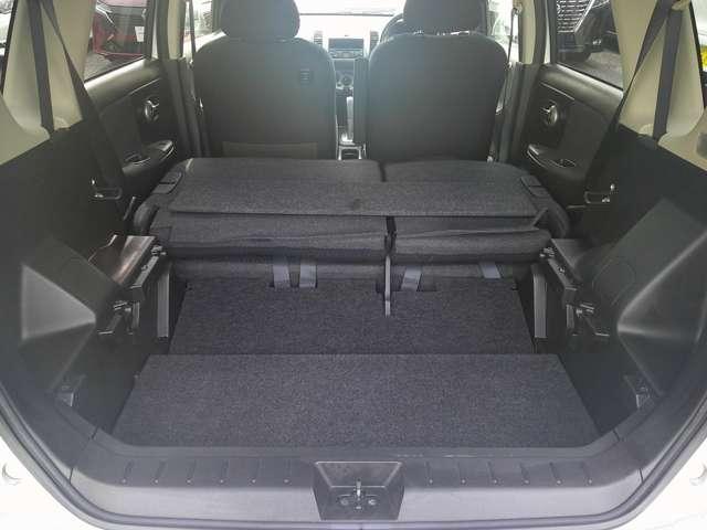 ノート １．５　１５Ｘ　ＡＭ／ＦＭラジオ付きＣＤデッキ　インテリキー　スマ－トキー　パワーウインド　記録簿　運転席エアバッグ　Ｗエアバッグ　ワンオーナー　キーレス　ＡＢＳ　パワーステアリング　イモビライザー　ＡＣ（17枚目）