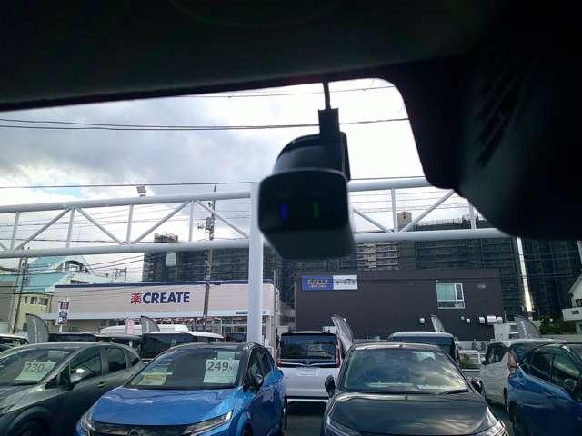 NV100クリッパーリオ 660 E ハイルーフ 左側電動スライドドア 前後ドラレコ ETC2.0 1オーナ バックモニタ- ETC セキュリティアラーム インテリキー オートエアコン ドライブレコーダー 車線逸脱警報システム メモリーナビ 点検記録簿 ナビTV アルミホイール ABS ワンセグ(10枚目)