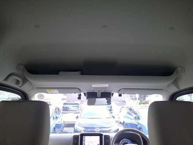 NV100クリッパーリオ 660 E ハイルーフ 左側電動スライドドア 前後ドラレコ ETC2.0 1オーナ バックモニタ- ETC セキュリティアラーム インテリキー オートエアコン ドライブレコーダー 車線逸脱警報システム メモリーナビ 点検記録簿 ナビTV アルミホイール ABS ワンセグ(12枚目)