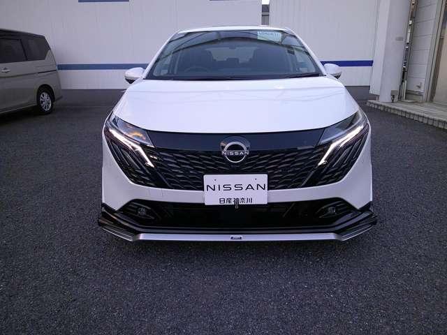 オーラ 1.2 G FOUR レザーエディション 4WD プロパイロット 全周囲カメラ ETC2.0 ワンオ-ナ-車 LKA 試乗車 レザーシート 追従クルコン LEDライト ドライブレコーダー インテリキー 寒冷地仕様 4WD ETC アルミ 記録簿 盗難警報器 キーレスエントリー オートエアコン(2枚目)