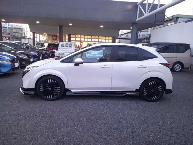 オーラ 1.2 G FOUR レザーエディション 4WD プロパイロット 全周囲カメラ ETC2.0 ワンオ-ナ-車 LKA 試乗車 レザーシート 追従クルコン LEDライト ドライブレコーダー インテリキー 寒冷地仕様 4WD ETC アルミ 記録簿 盗難警報器 キーレスエントリー オートエアコン(16枚目)