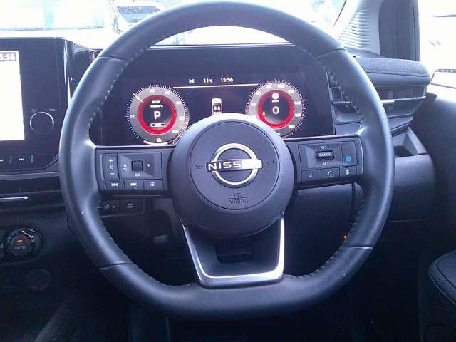 オーラ １．２　Ｇ　９０周年記念車　プロパイロット　全周囲カメラ　寒冷地仕様　アラウンドモニ　ＬＥＤ　スマートキー　衝突軽減ブレーキ　寒冷地仕様　試乗車　オートエアコン　アルミ　メモリーナビ　ドラレコ　キーレス　ＥＴＣ　レーダークルーズ（8枚目）