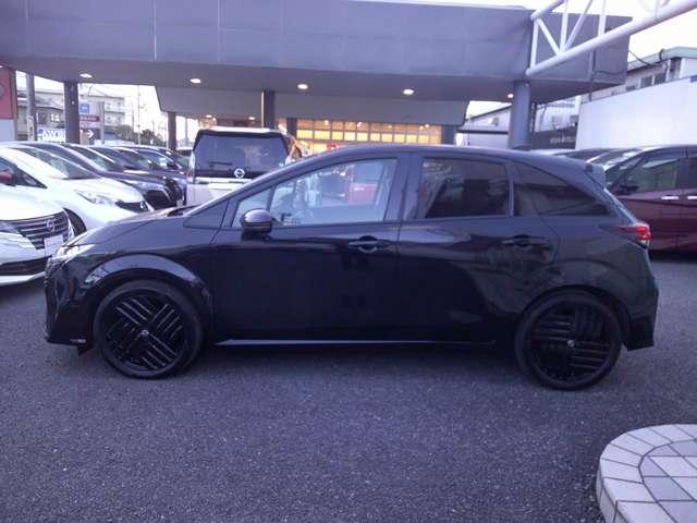 オーラ １．２　Ｇ　９０周年記念車　プロパイロット　全周囲カメラ　寒冷地仕様　アラウンドモニ　ＬＥＤ　スマートキー　衝突軽減ブレーキ　寒冷地仕様　試乗車　オートエアコン　アルミ　メモリーナビ　ドラレコ　キーレス　ＥＴＣ　レーダークルーズ（18枚目）