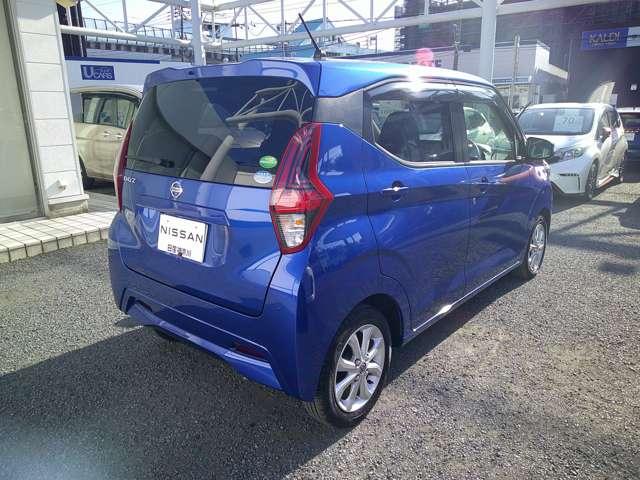 デイズ ６６０　Ｘ　全周囲カメラ　ＥＴＣ２．０　前ドラレコ　アラウンドＭ　踏み間違え防止　スマートキー　イモビライザー　ＥＴＣ　レーンキープ　アイドリングストップ　ドライブレコーダー　キーレス　フルオートエアコン　ナビＴＶ　ＷＡＢ　記録簿　運転席エアバック（3枚目）