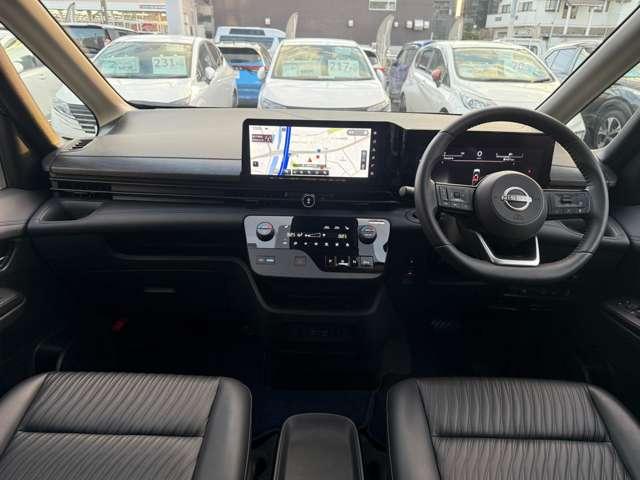 セレナ 1.4 e-POWER AUTECH スポーツ スペック プロパイロット 全周囲カメラ 前後ドラレコ 両側パワースライドドア 全周囲カメラ ETC LEDヘッドライト(4枚目)