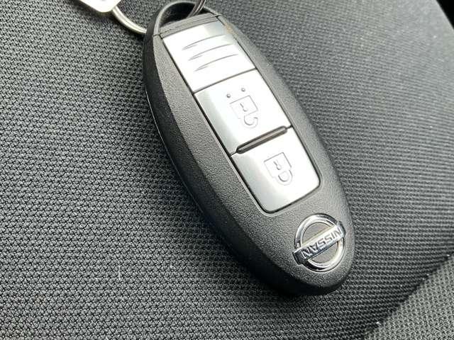 ノート １．２　ｅ－ＰＯＷＥＲ　Ｘ　メモリーナビＭＭ３１６Ｄ－Ｗ　バックカメラ　記録簿付　Ｒカメラ　運転席助手席エアバック　レーンキープ　ＡＵＴＯエアコン　１オーナー　盗難防止システム　ナビＴＶ　運転席エアバッグ　キーレスエントリー　ドラレコ　パワーウィンドウ　パワステ　ＡＢＳ（11枚目）