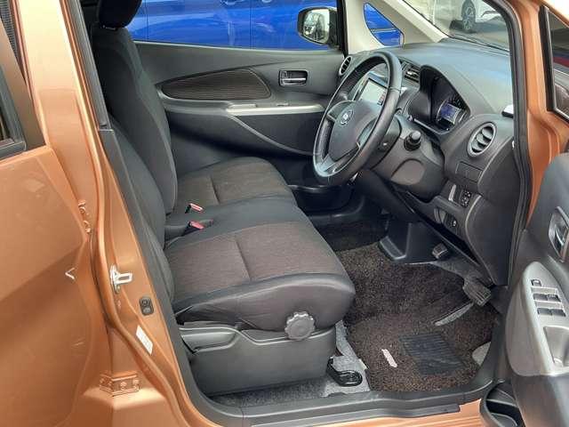 デイズ 660 ハイウェイスターX メモリーナビMM114D-Wルームミラー内バック ナビTV付 全席PW ISTOP ダブルエアバッグ PS スマキー Bカメラ AAC アルミホイール キーフリーシステム 記録簿 ABS 1セグTV メモリーナビ エアバック ドライブレコーダ(6枚目)