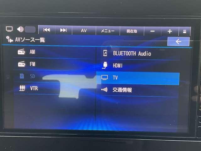 オーラ １．２　Ｇ　レザーエディション　メモリーナビ　アラウンドビューーモニター　ワンオーナ　追突防止　本革　車線逸脱警報装置　ＬＥＤ　ドライブレコーダー　盗難防止　記録簿　バックモニター　ＥＴＣ　インテリジェントキー　メモリーナビゲーション　ＡＷ　キーレスエントリー　ＡＢＳ（5枚目）