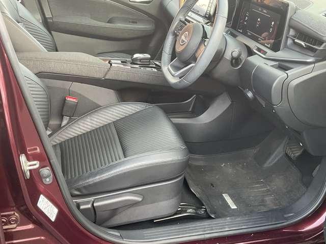 オーラ １．２　Ｇ　レザーエディション　メモリーナビ　アラウンドビューーモニター　ワンオーナ　追突防止　本革　車線逸脱警報装置　ＬＥＤ　ドライブレコーダー　盗難防止　記録簿　バックモニター　ＥＴＣ　インテリジェントキー　メモリーナビゲーション　ＡＷ　キーレスエントリー　ＡＢＳ（14枚目）