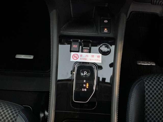 キックス 1.2 X FOUR (e-POWER) 4WD MM323D-L アラウンドカメラ ナビTV LEDライト 踏み間違い防止 アラウンドビュ- 試乗車UP ETC 盗難防止システム 車線逸脱警報 インテリキー バックモニター ワンオーナー オートエアコン 4WD アルミホイール(8枚目)