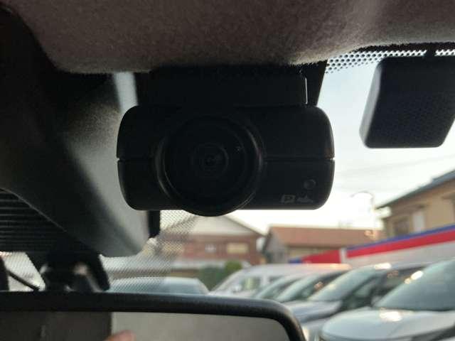 キックス 1.2 X FOUR (e-POWER) 4WD MM323D-L アラウンドカメラ ナビTV LEDライト 踏み間違い防止 アラウンドビュ- 試乗車UP ETC 盗難防止システム 車線逸脱警報 インテリキー バックモニター ワンオーナー オートエアコン 4WD アルミホイール(11枚目)