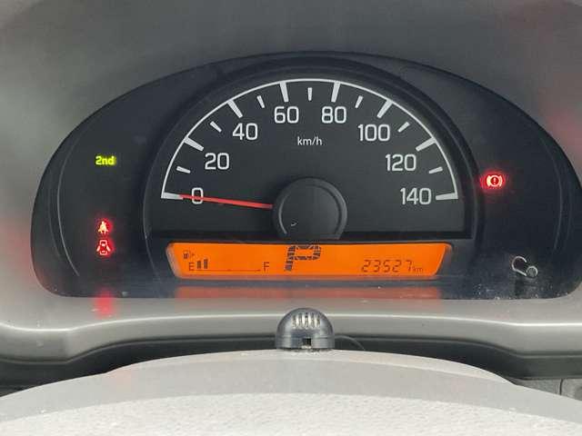 NV100クリッパーバン 660 DX ハイルーフ 5AGS車 メモリーナビ バックカメラ 前後ドラレコ カーナビ バックモニタ- 助手席エアバック キーレスキー ドラレコ メモリーナビ ワンオーナー パワステ付き 運転席エアバック エアコン 整備記録簿 ABS付き(10枚目)