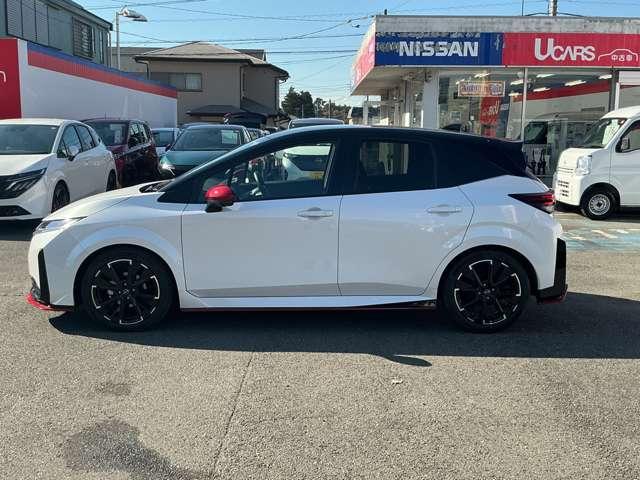 オーラ 1.2 NISMO 日産コネクトカーナビ カーテンエアバッグ エマブレ インテリキー ETC ドラレコ 車線逸脱警報 ワンセグ キーフリーシステム ダブルエアバック 定期点検記録簿 アルミホイール 運転席エアバッグ メモリーナビ 試乗車(12枚目)