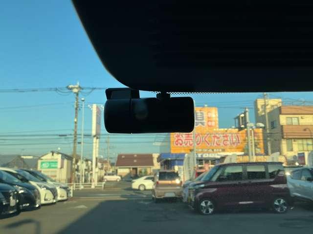 オーラ 1.2 G レザーエディション 日産コネクトカーナビ アラウンドカメラ ワンオーナ 追突防止 レーダークルーズ 本革 車線逸脱警報装置 LED ドライブレコーダー 盗難防止 記録簿 バックモニター ETC インテリジェントキー メモリーナビゲーション AW オートエアコン(8枚目)