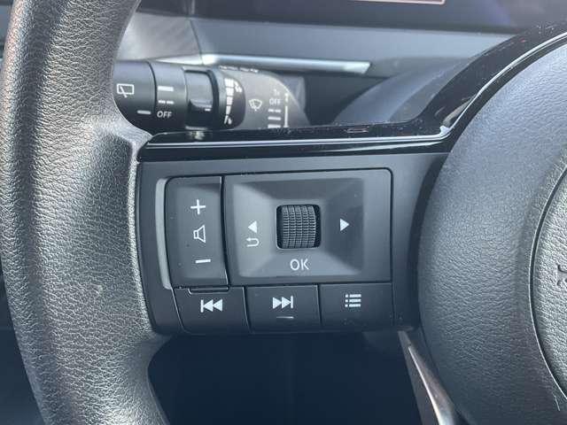 ノート 1.2 S オーディオレス アラウンドビューモニター 軽減ブレーキ 360°カメラ ワンオーナー LDW バックカメラ サイドカメラ インテリキー イモビライザー LEDヘッド 整備点検記録簿 オートエアコン サイドエアバッグ パワーウインドウ ABS(7枚目)