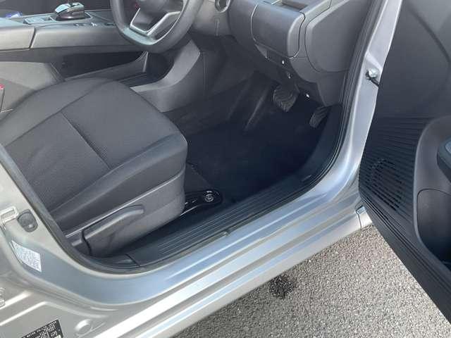 ノート 1.2 S オーディオレス アラウンドビューモニター 軽減ブレーキ 360°カメラ ワンオーナー LDW バックカメラ サイドカメラ インテリキー イモビライザー LEDヘッド 整備点検記録簿 オートエアコン サイドエアバッグ パワーウインドウ ABS(11枚目)