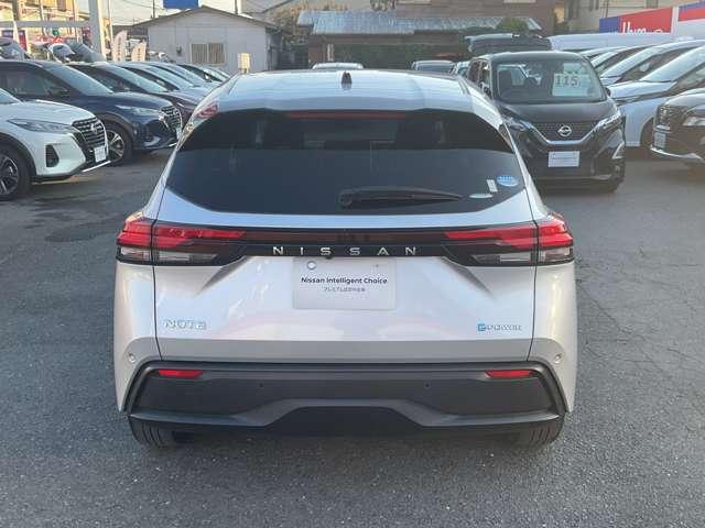 ノート 1.2 S オーディオレス アラウンドビューモニター 軽減ブレーキ 360°カメラ ワンオーナー LDW バックカメラ サイドカメラ インテリキー イモビライザー LEDヘッド 整備点検記録簿 オートエアコン サイドエアバッグ パワーウインドウ ABS(16枚目)