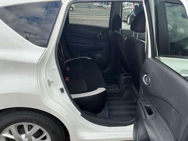 ノート １．２　ｅ－ＰＯＷＥＲ　Ｘ　ケンウッドナビ　記録簿付　運転席助手席エアバック　レーンキープ　ＡＵＴＯエアコン　１オーナー　ナビＴＶ　ＡＷ　運転席エアバッグ　キーレスエントリー　ドラレコ　パワーウィンドウ　パワステ　メモリーナビ　ＡＢＳ　ワンセグ（7枚目）