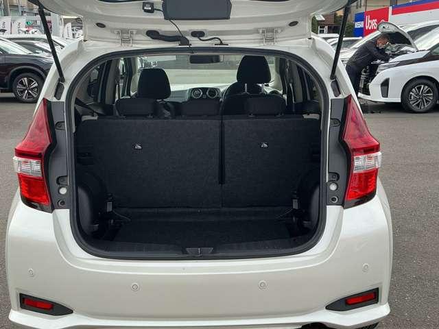 ノート １．２　ｅ－ＰＯＷＥＲ　Ｘ　ケンウッドナビ　記録簿付　運転席助手席エアバック　レーンキープ　ＡＵＴＯエアコン　１オーナー　ナビＴＶ　ＡＷ　運転席エアバッグ　キーレスエントリー　ドラレコ　パワーウィンドウ　パワステ　メモリーナビ　ＡＢＳ　ワンセグ（8枚目）