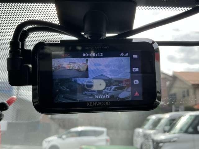 ノート １．２　ｅ－ＰＯＷＥＲ　Ｘ　ケンウッドナビ　記録簿付　運転席助手席エアバック　レーンキープ　ＡＵＴＯエアコン　１オーナー　ナビＴＶ　ＡＷ　運転席エアバッグ　キーレスエントリー　ドラレコ　パワーウィンドウ　パワステ　メモリーナビ　ＡＢＳ　ワンセグ（9枚目）