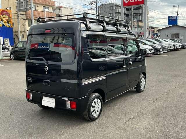 ＮＶ１００クリッパーバン ６６０　ＤＸ　ＧＬパッケージ　ハイルーフ　ルーフキャリア　ＭＪ１２３Ｄ－Ａ　バックカメラ　エマージェンシーＢ　パワーウィンド　Ｂモニタ　ＥＴＣ付き　メンテナンスノート　キーレスエントリー　エアコン　ダブルエアバッグ　ワンセグ　ワンオーナー　パワーステアリング　メモリーナビ　ナビＴＶ　ＡＢＳ（2枚目）