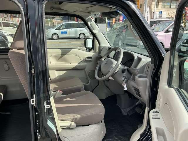 ＮＶ１００クリッパーバン ６６０　ＤＸ　ＧＬパッケージ　ハイルーフ　ルーフキャリア　ＭＪ１２３Ｄ－Ａ　バックカメラ　エマージェンシーＢ　パワーウィンド　Ｂモニタ　ＥＴＣ付き　メンテナンスノート　キーレスエントリー　エアコン　ダブルエアバッグ　ワンセグ　ワンオーナー　パワーステアリング　メモリーナビ　ナビＴＶ　ＡＢＳ（6枚目）