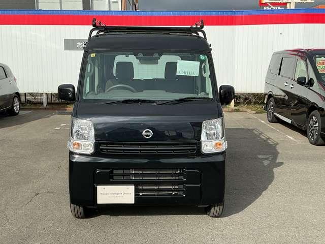 ＮＶ１００クリッパーバン ６６０　ＤＸ　ＧＬパッケージ　ハイルーフ　ルーフキャリア　ＭＪ１２３Ｄ－Ａ　バックカメラ　エマージェンシーＢ　パワーウィンド　Ｂモニタ　ＥＴＣ付き　メンテナンスノート　キーレスエントリー　エアコン　ダブルエアバッグ　ワンセグ　ワンオーナー　パワーステアリング　メモリーナビ　ナビＴＶ　ＡＢＳ（10枚目）