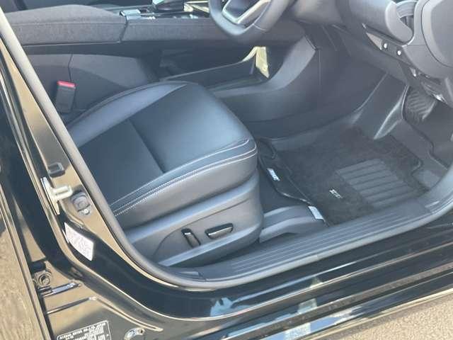 オーラ １．２　Ｇ　９０周年記念車　メーカーコネクトナビ　アラウンドモニ　ＬＥＤ　スマートキー　衝突軽減ブレーキ　オートエアコン　アルミ　メモリーナビ　ドラレコ　バックカメラ　サイドカメラ　キーレス　ＥＴＣ　レーダークルーズ（13枚目）