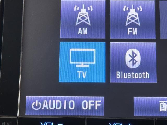 Ａプレミアム　ツーリングセレクション　衝突軽減システム　パワーウィンドー　地デジフルセグ　点検記録簿　本革シート　パワーシート　１オナ　クルーズＣ　ＬＥＤヘッド　スマートキー　ナビＴＶ　ＤＶＤ　メモリナビ　アイドリングストップ　アルミ(7枚目)