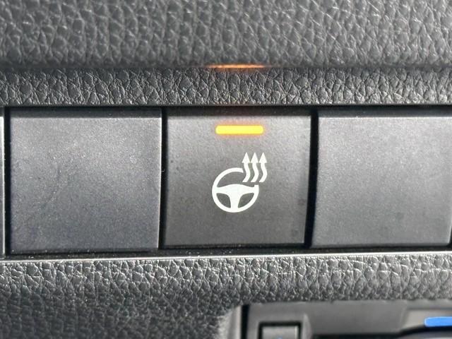 ＲＡＶ４ Ｇ　Ｚパッケージ　インテリジェントクリアランスソナー　パノラマルーフ　整備記録簿　ＡＷＤ　ＬＥＤライト　アルミホイル　オートクルーズ　横滑り防止装置　バックガイドモニター　盗難防止装置　デュアルエアバッグ　メモリナビ（14枚目）