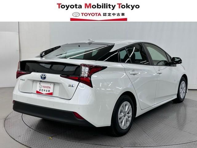 プリウス ＳセーフティプラスＩＩ　ブラインドスポットモニター　３カメラドライブレコーダー　ＥＴＣ２．０　ＵＳＢ（2枚目）