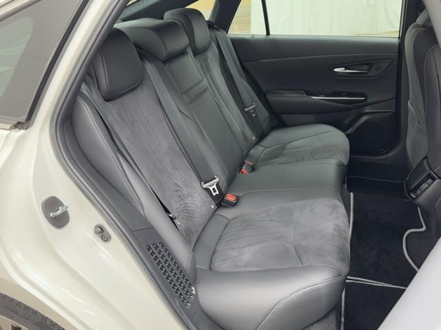 クラウンハイブリッド S エレガンススタイルII イモビライザー バックモニター ナビ&TV アルミホイール オートクルーズコントロール 記録簿 AC100V スマートキー フルセグ キーレス ETC ドラレコ メモリーナビ DVD再生 PWシート(17枚目)