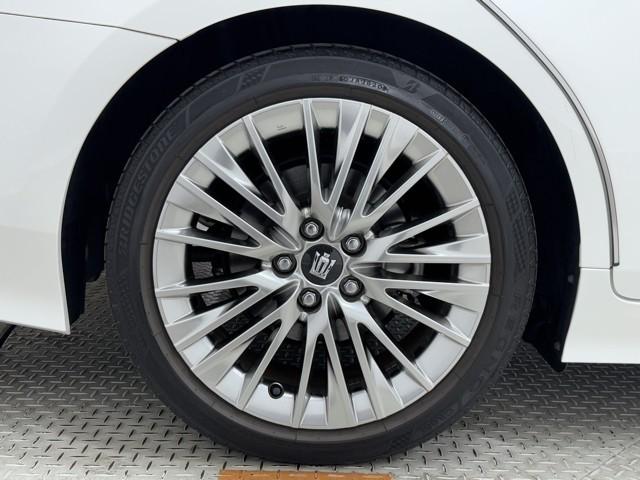 クラウンハイブリッド S エレガンススタイルII イモビライザー バックモニター ナビ&TV アルミホイール オートクルーズコントロール 記録簿 AC100V スマートキー フルセグ キーレス ETC ドラレコ メモリーナビ DVD再生 PWシート(19枚目)