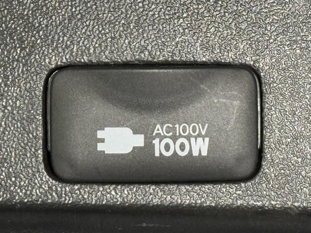 ハイエースバン スーパーＧＬ　ダークプライムＩＩ　ＬＥＤヘットライト　メモリーナビゲーション　ミュージックプレイヤー接続可　地デジ　スマキー　ＡＢＳ　フルフラット　盗難警報装置　運転席エアバッグ　リアクーラー　オートエアコン　パワーウインドウ　記録簿（13枚目）