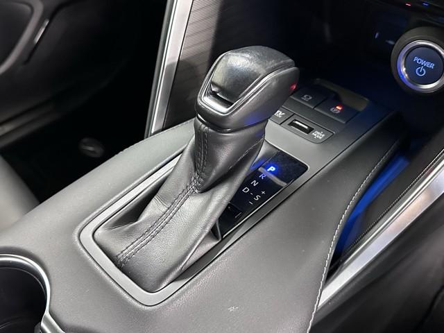 ハリアーハイブリッド Ｚ　地上デジタル　衝突被害軽減　サイドエアバッグ　ＬＥＤランプ　Ｂモニタ　クルコン　ナビＴＶ　１オーナー　アイドリングストップ　横滑り防止装置　スマートキー　盗難防止システム　ＡＢＳ　アルミ　ＥＴＣ付（10枚目）