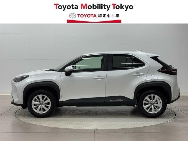 ヤリスクロス G ETC装備 リヤカメラ 点検記録簿 スマートエントリー イモビライザー オートエアコン アルミホイール キーレス パワーウィンドウ クルコン ABS ドライブレコーダー エアバッグ パワーステアリング(3枚目)