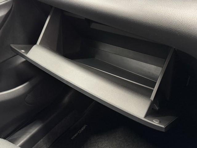 ヤリスクロス G ETC装備 リヤカメラ 点検記録簿 スマートエントリー イモビライザー オートエアコン アルミホイール キーレス パワーウィンドウ クルコン ABS ドライブレコーダー エアバッグ パワーステアリング(9枚目)