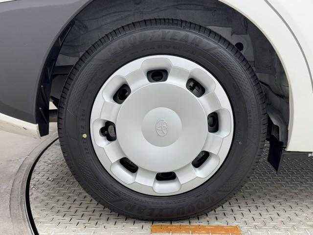 シエンタ ハイブリッドG サポカー 地デジテレビ ドライブレコーダー クルーズコントロール W電動ドア LED VSC ETC TV キーフリー ミュージックプレイヤー接続可 アイドリングストップ イモビライザー ABS(17枚目)