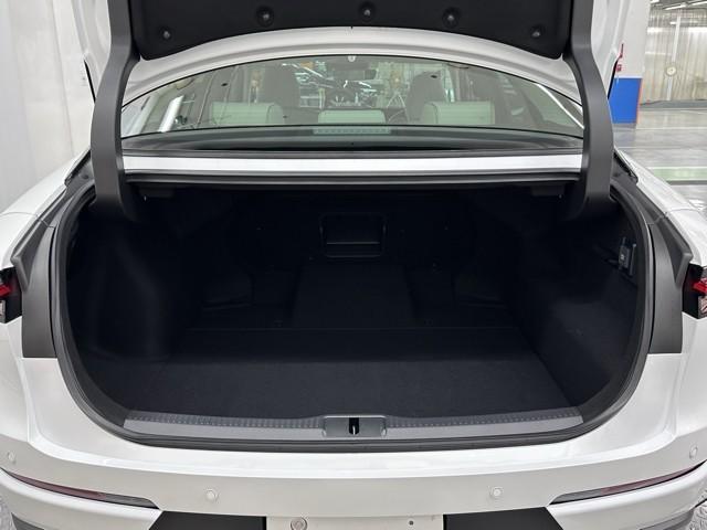 クラウンクロスオーバー Gレザーパッケージ クルーズコントロール パワーシート バックモニター 記録簿 LEDヘッドランプ レザーシート ドラレコ ETC 100V電源 フルセグTV 4WD スマートキー 盗難防止装置 キーレス ABS(18枚目)