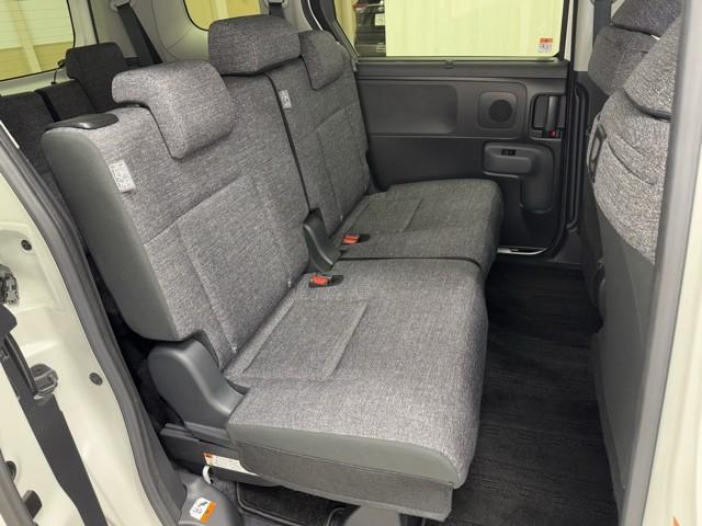 シエンタ ハイブリッドＺ　ＴＳＳ　エアバック　アルミ　キーレスエントリー　ナビＴＶ　イモビライザー　整備記録簿　バックモニター　ＬＥＤヘッドライト　ＥＴＣ車載器　横滑り防止　スマートキー　オートエアコン　サイドエアバッグ（16枚目）