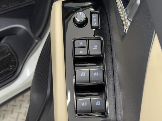 ヴェルファイア ２．５Ｘ　衝突回避システム　Ｗエアコン　エアバッグ　ＡＣ１００Ｖ電源　イモビ　キーレス　ＡＢＳ　ドラレコ　インテリキー　フルフラット　ＡＳ＆Ｇ　ＬＥＤ　４ＷＤ　３列シート　ＥＴＣ　サイドエアバック　記録簿（8枚目）