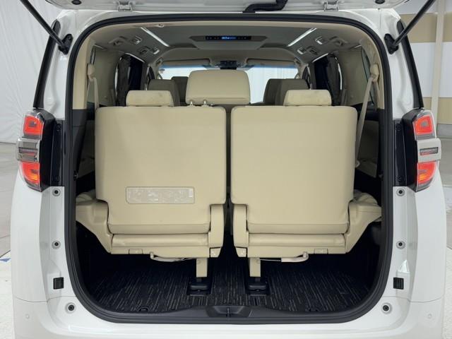 ヴェルファイア ２．５Ｘ　衝突回避システム　Ｗエアコン　エアバッグ　ＡＣ１００Ｖ電源　イモビ　キーレス　ＡＢＳ　ドラレコ　インテリキー　フルフラット　ＡＳ＆Ｇ　ＬＥＤ　４ＷＤ　３列シート　ＥＴＣ　サイドエアバック　記録簿（16枚目）